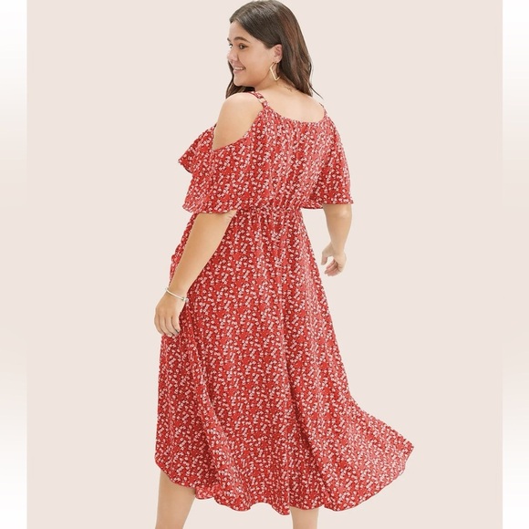 BloomChic Plus Size Ditsy Floral Pocket Wrap Cold Shoulder Ruffle Dress us 12 - Picture 2 of 4